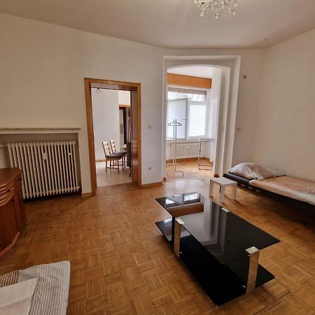 2 Zimmer Wohnungen K&K Unterkunft. Gbr Duisburg Buitenkant foto