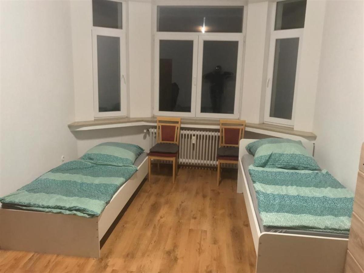 2 Zimmer Wohnungen K&K Unterkunft. Gbr Duisburg Buitenkant foto