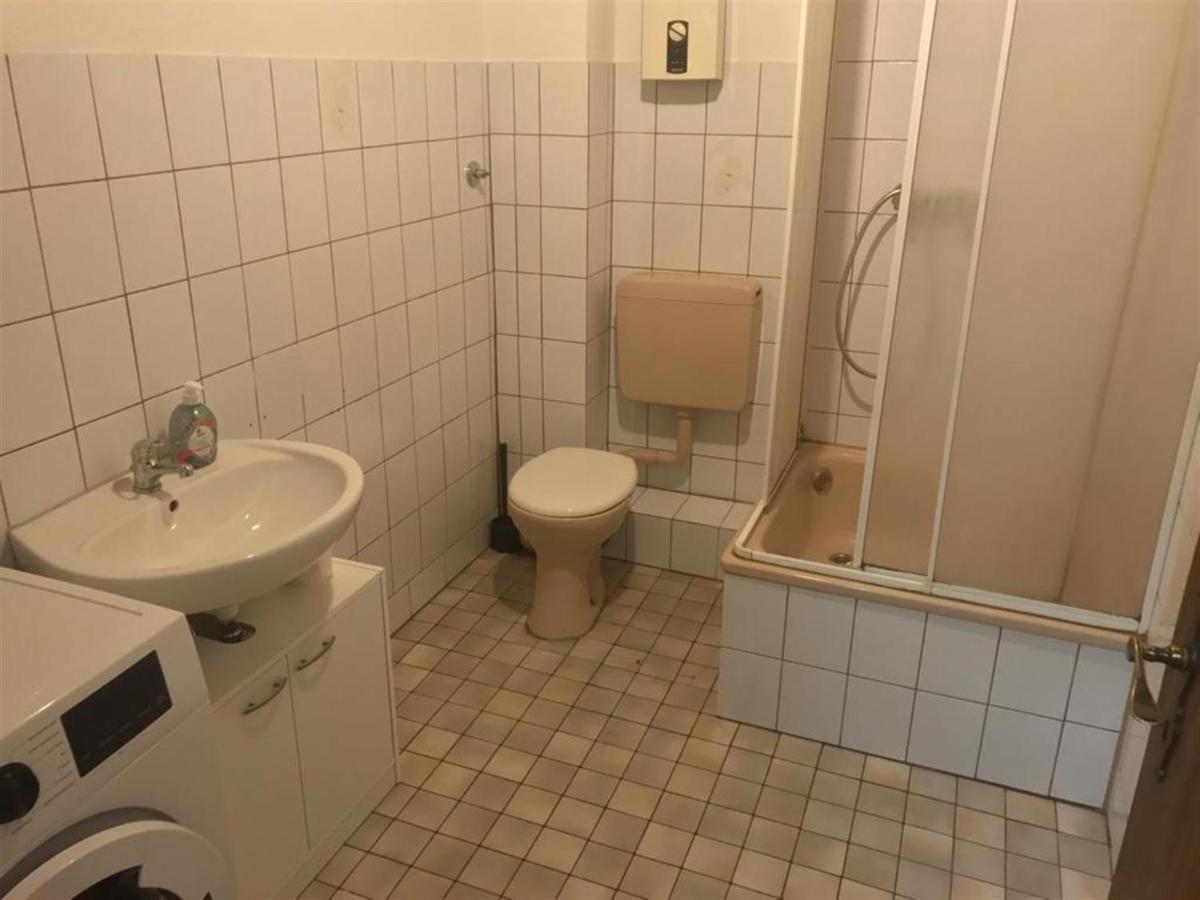 2 Zimmer Wohnungen K&K Unterkunft. Gbr Duisburg Buitenkant foto
